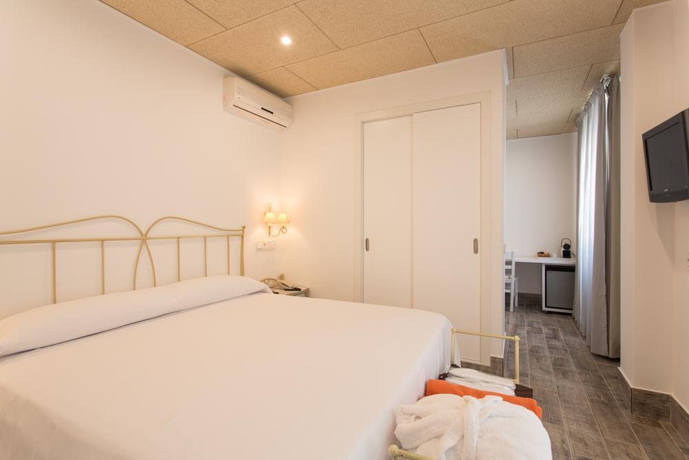 Hotel & Spa Entre Pinos-Adults Only Ес-Кало Екстер'єр фото